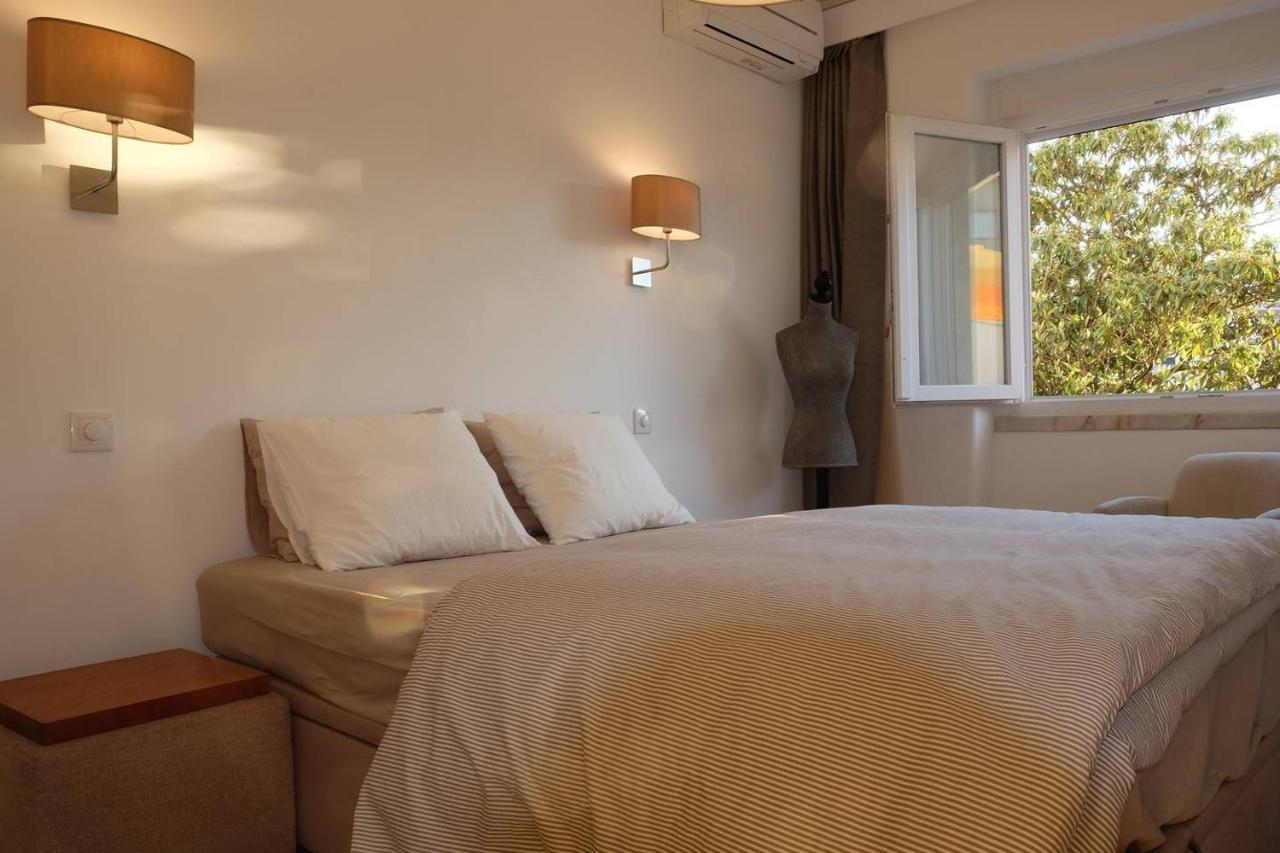 Central 2 Bedroom Apt W/Garden And Pantheon Views 리스본 외부 사진